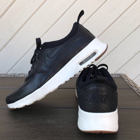 air max thea black leather